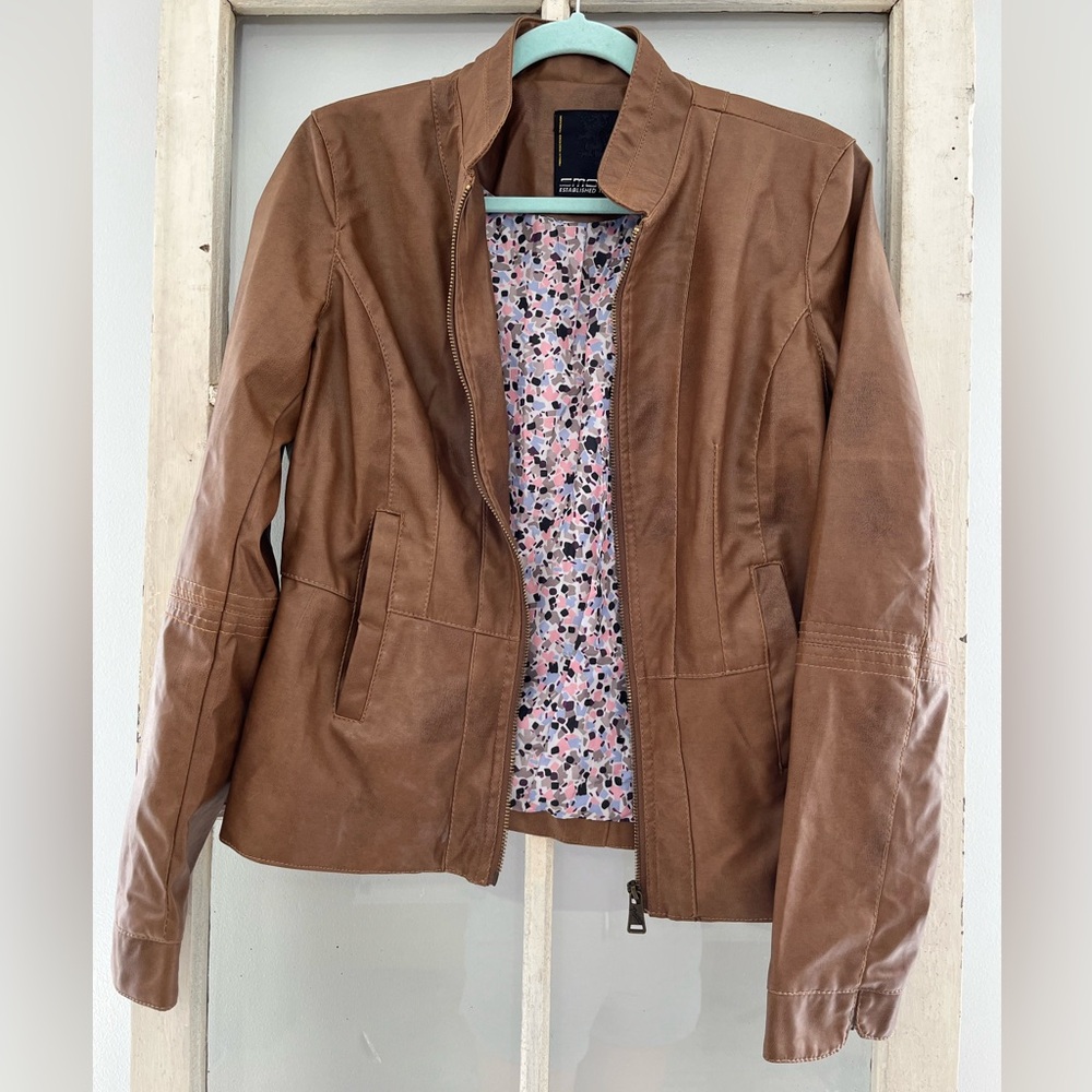 Smog size( L) ladies faux brown leather jacket !